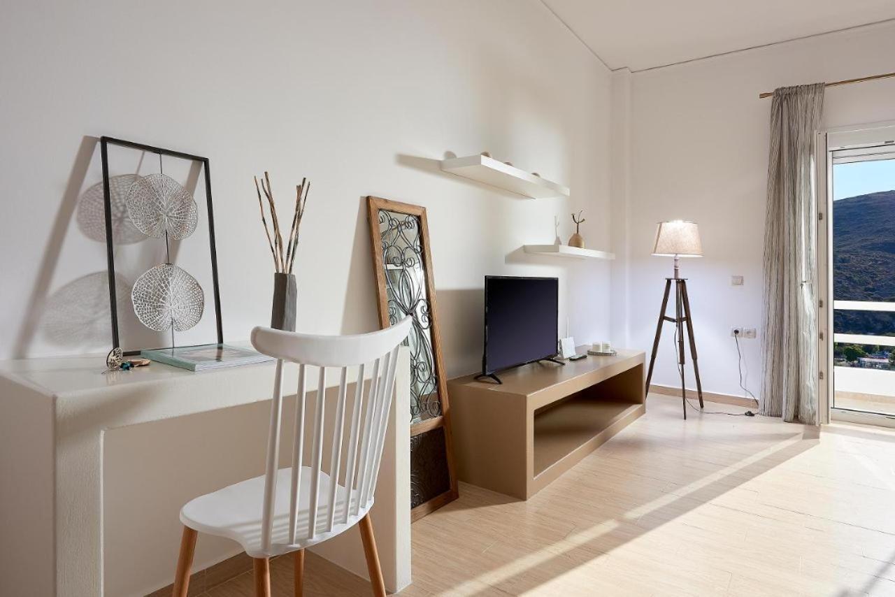 Casa Polivios Appartement Adamantas  Buitenkant foto
