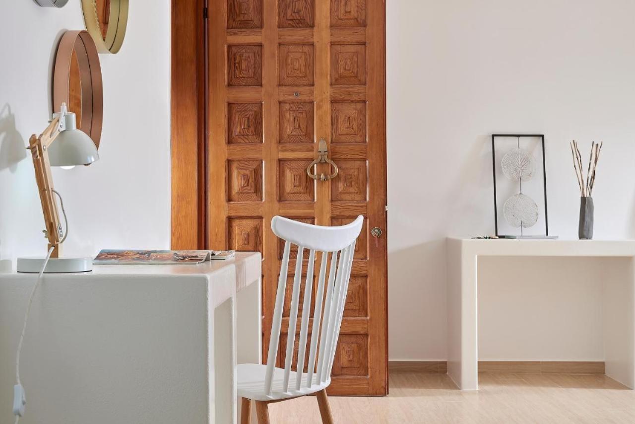 Casa Polivios Appartement Adamantas  Buitenkant foto